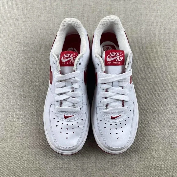 2006 Nike Air Force 1 Low “Vday”